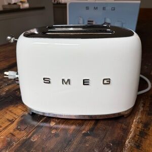 SMEG Two Slice Toaster - White